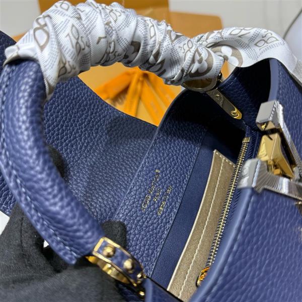 2026120164338418 270